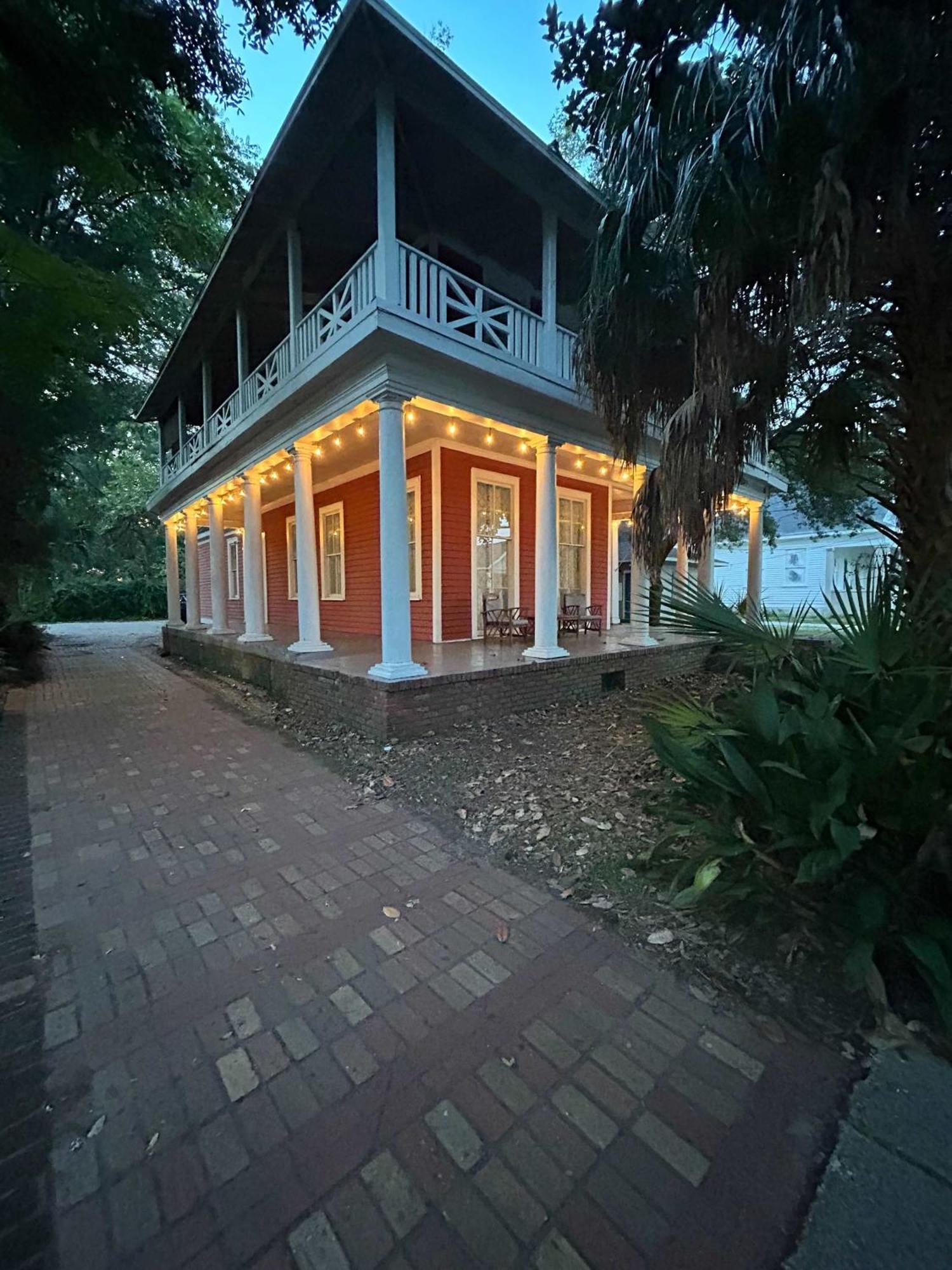 Pretty Peach Palace-Historic, Mins To Downtown Mobile Ngoại thất bức ảnh